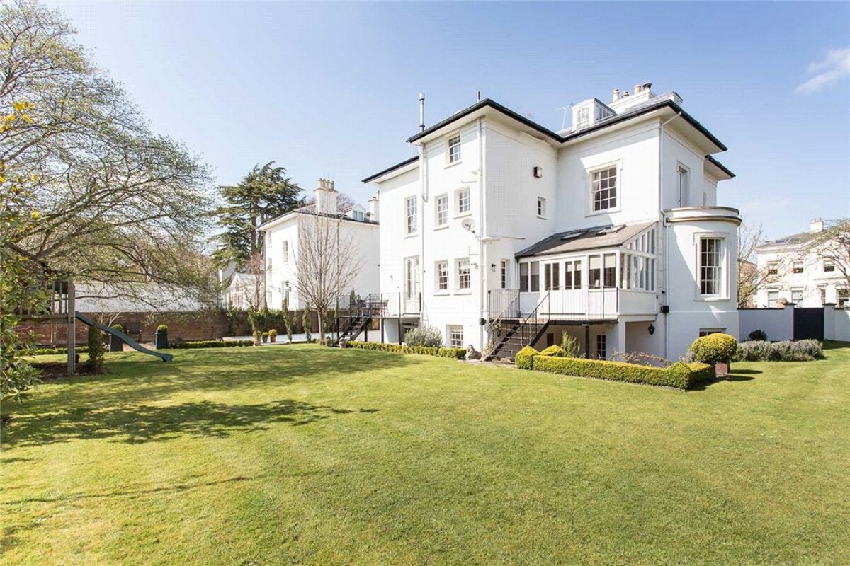 house for sale in Grafton Road, Cheltenham, Gloucestershire, GL50