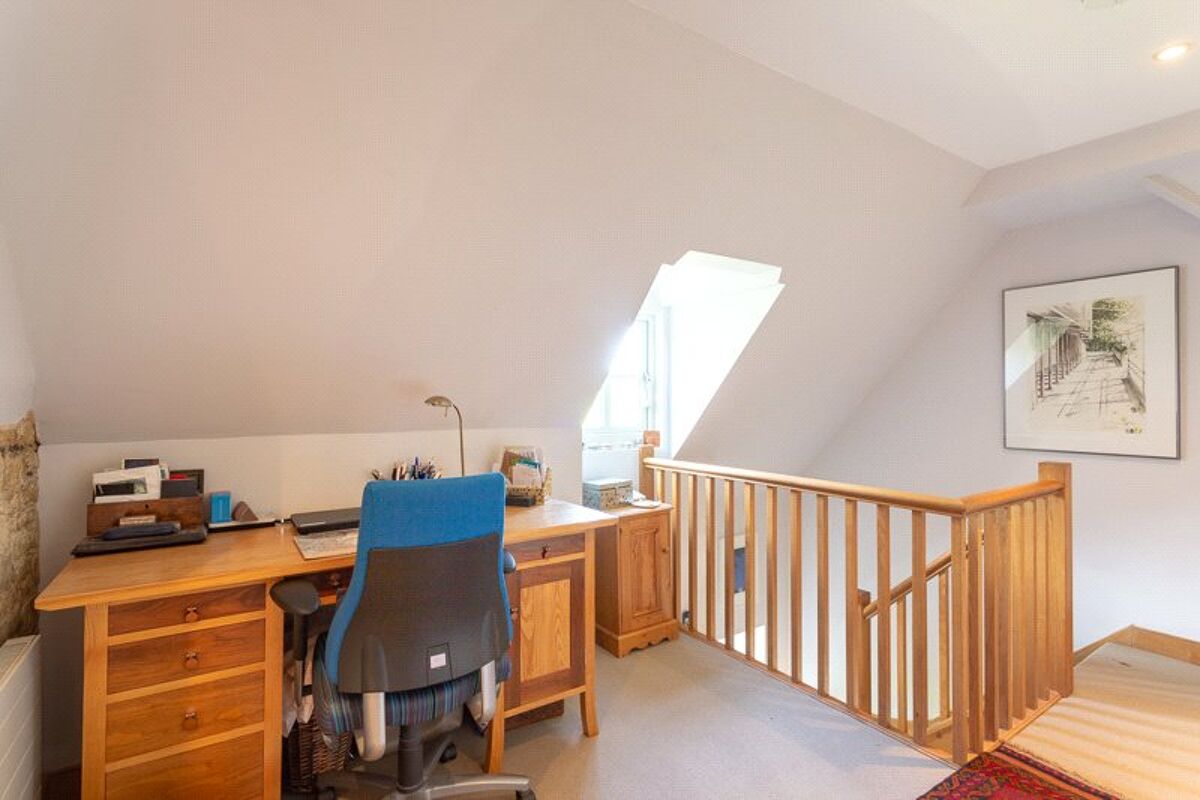 house for sale in Cowley, Cheltenham, Gloucestershire, GL53 CHE150091