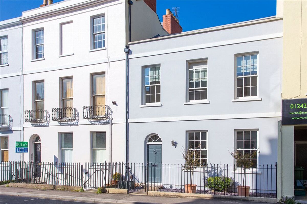 house for sale in Hewlett Road, Cheltenham, Gloucestershire, GL52