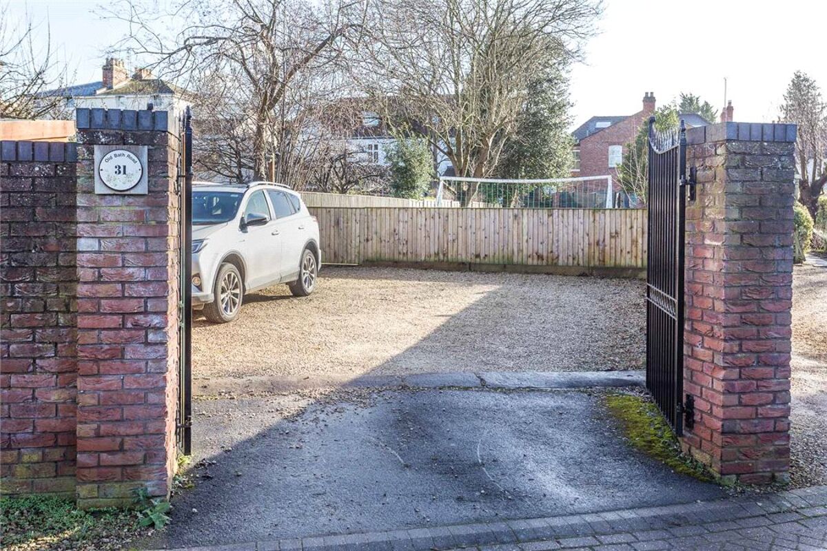 house for sale in Old Bath Road, Cheltenham, Gloucestershire, GL53