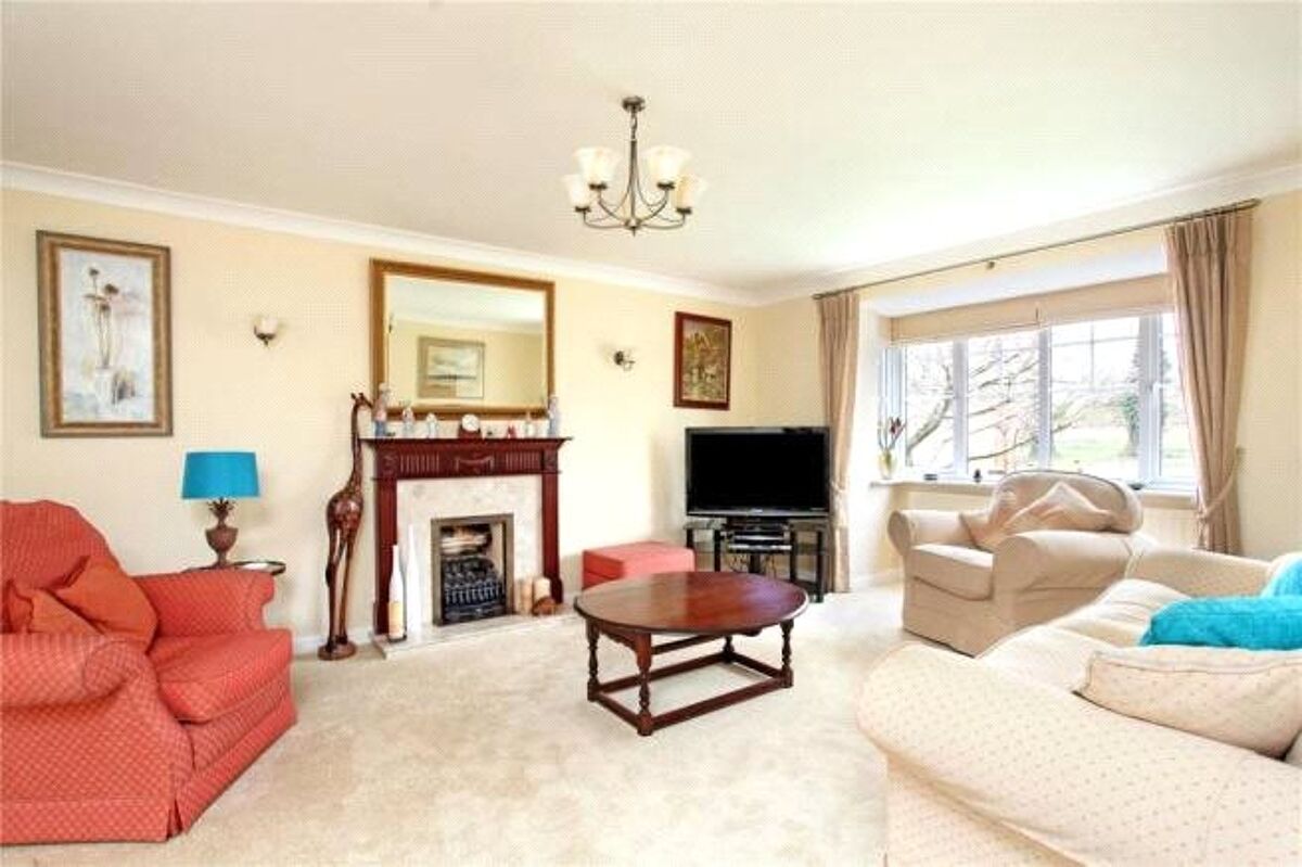 house for sale in Newcourt Road, Charlton Kings, Cheltenham ...