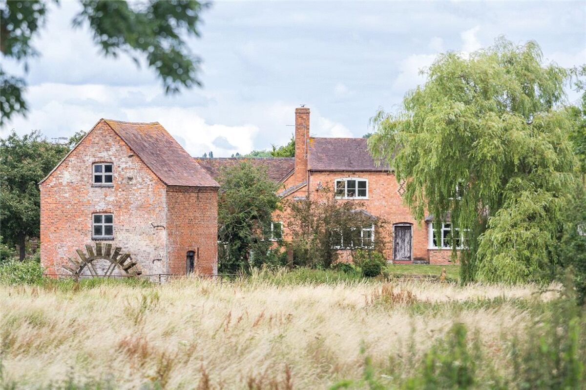 house for sale in Hartpury, Gloucester, Gloucestershire, GL19