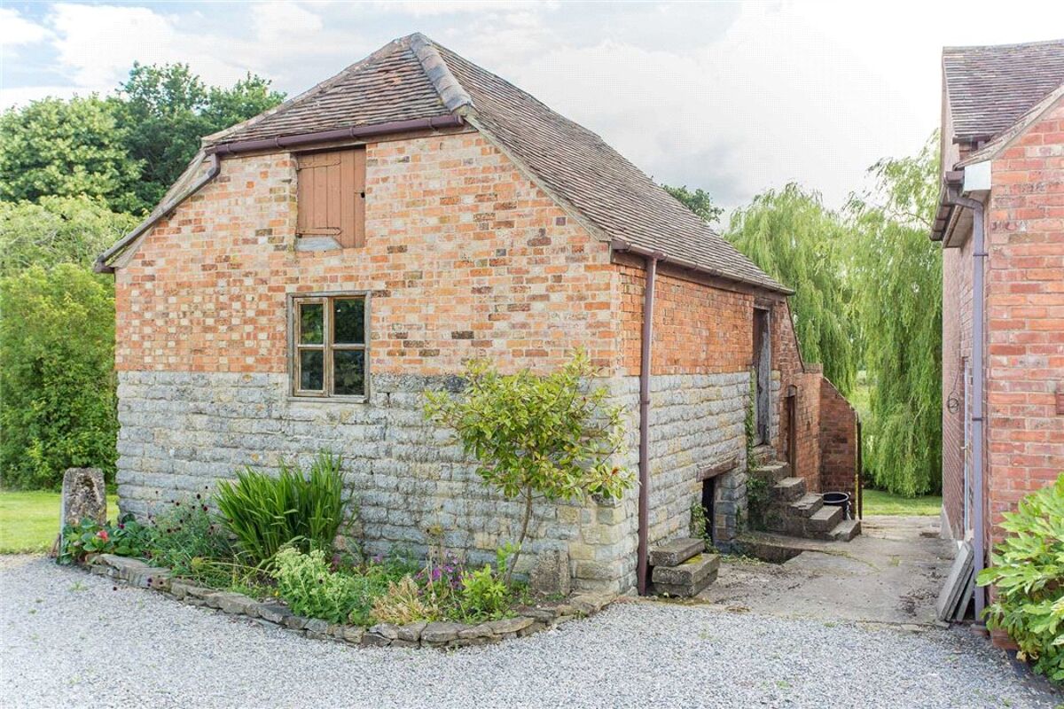 house for sale in Hartpury, Gloucester, Gloucestershire, GL19