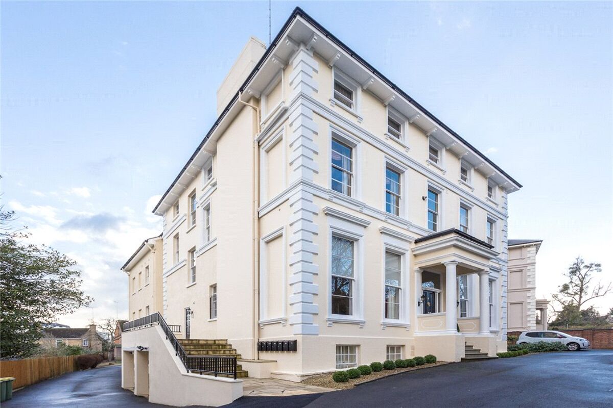 flat for sale in Parabola House, Parabola Road, Cheltenham