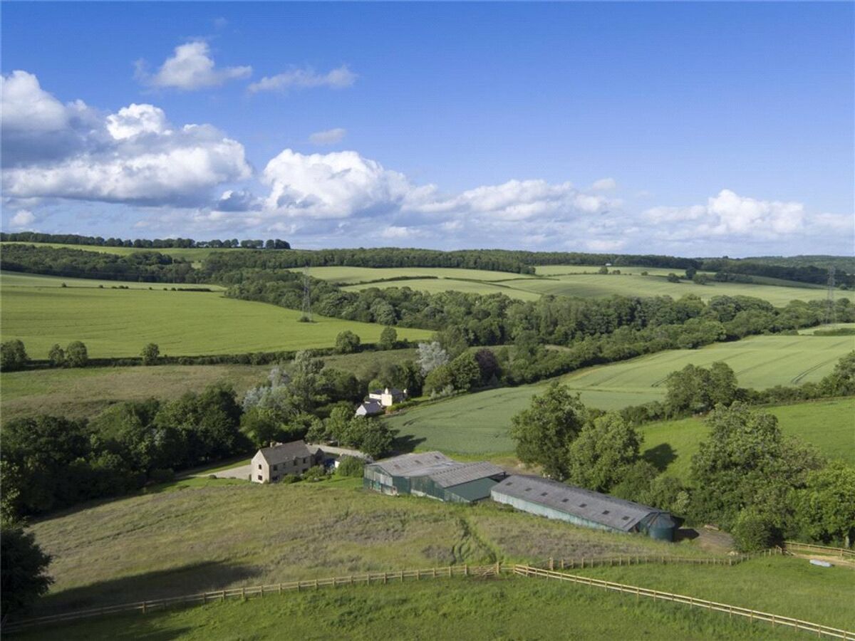 house for sale in Cockleford, Cowley, Cheltenham, GL53 CHE160409