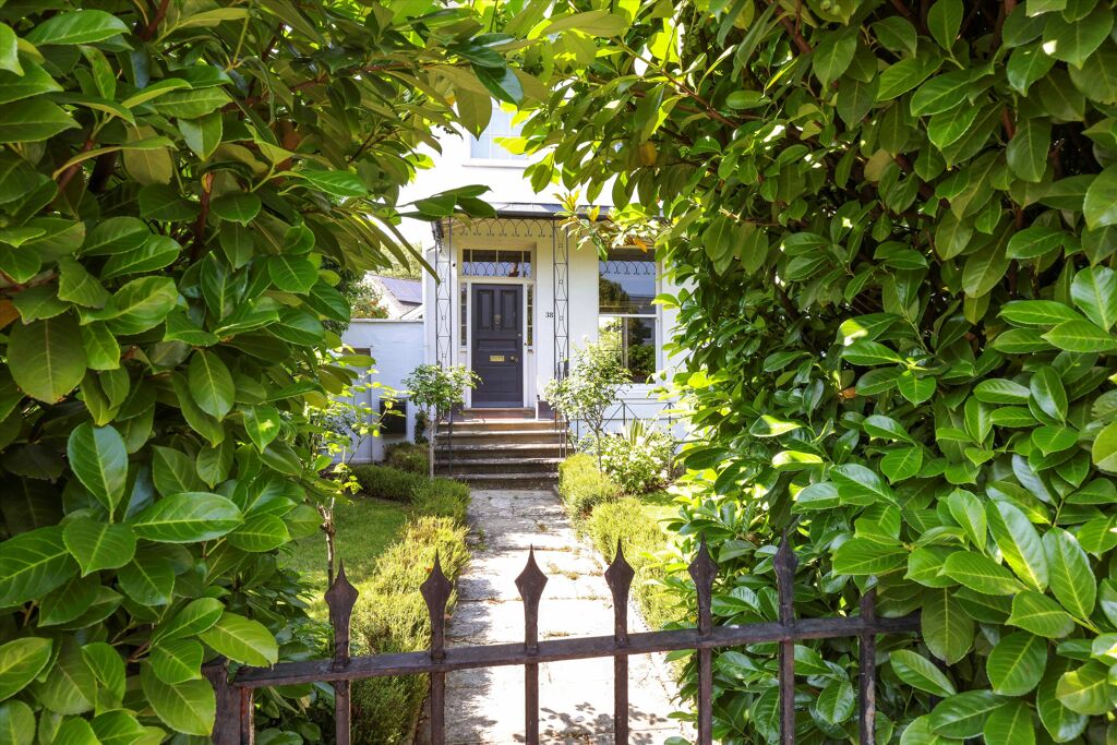 Image of Prestbury Road, Cheltenham, Gloucestershire, GL52