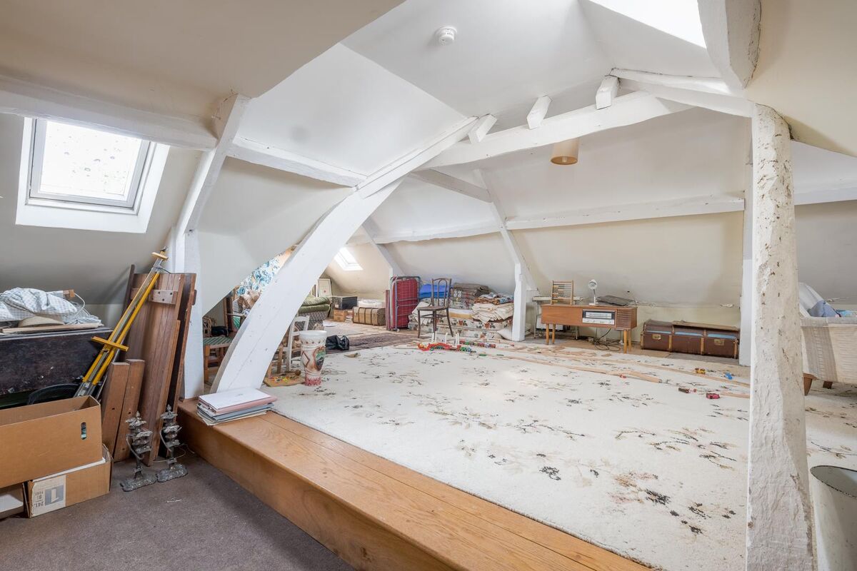 house for sale in Sandhurst, Gloucester, Gloucestershire, GL2