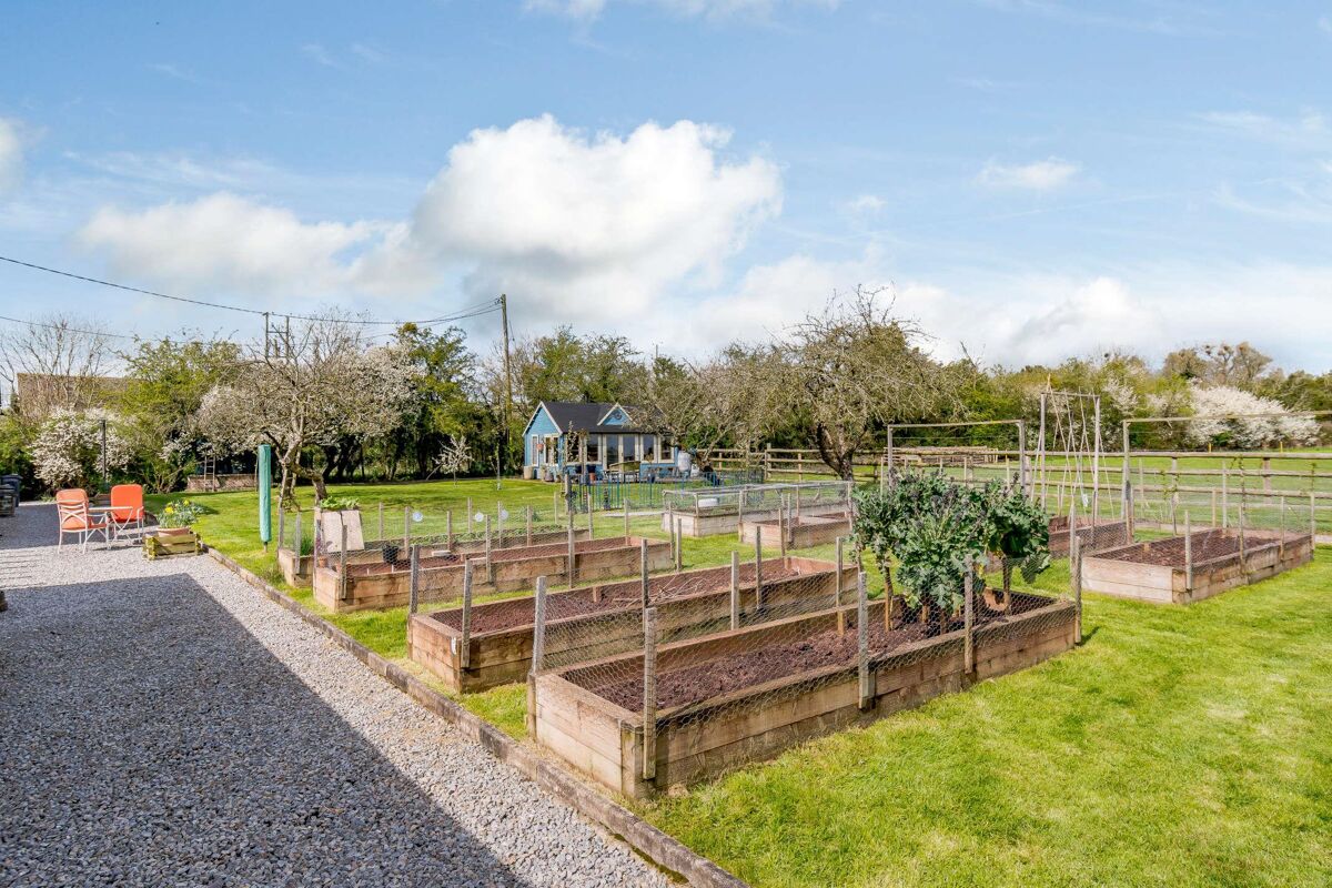 house for sale in Corse Lawn, Worcestershire/Gloucestershire borders, GL19 CHE170275 Knight