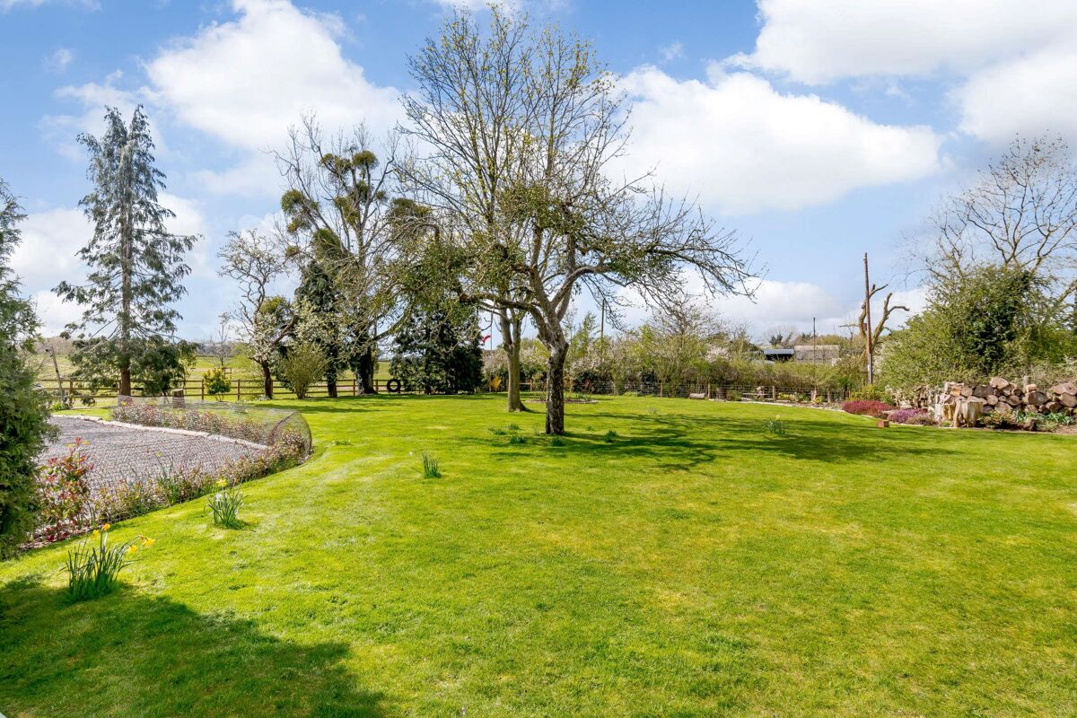 house for sale in Corse Lawn, Worcestershire/Gloucestershire borders, GL19 CHE170275 Knight