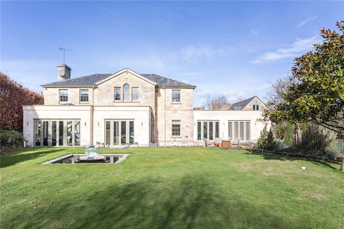 house for sale in Charingworth, Cheltenham, Gloucestershire, GL54 CHE180005