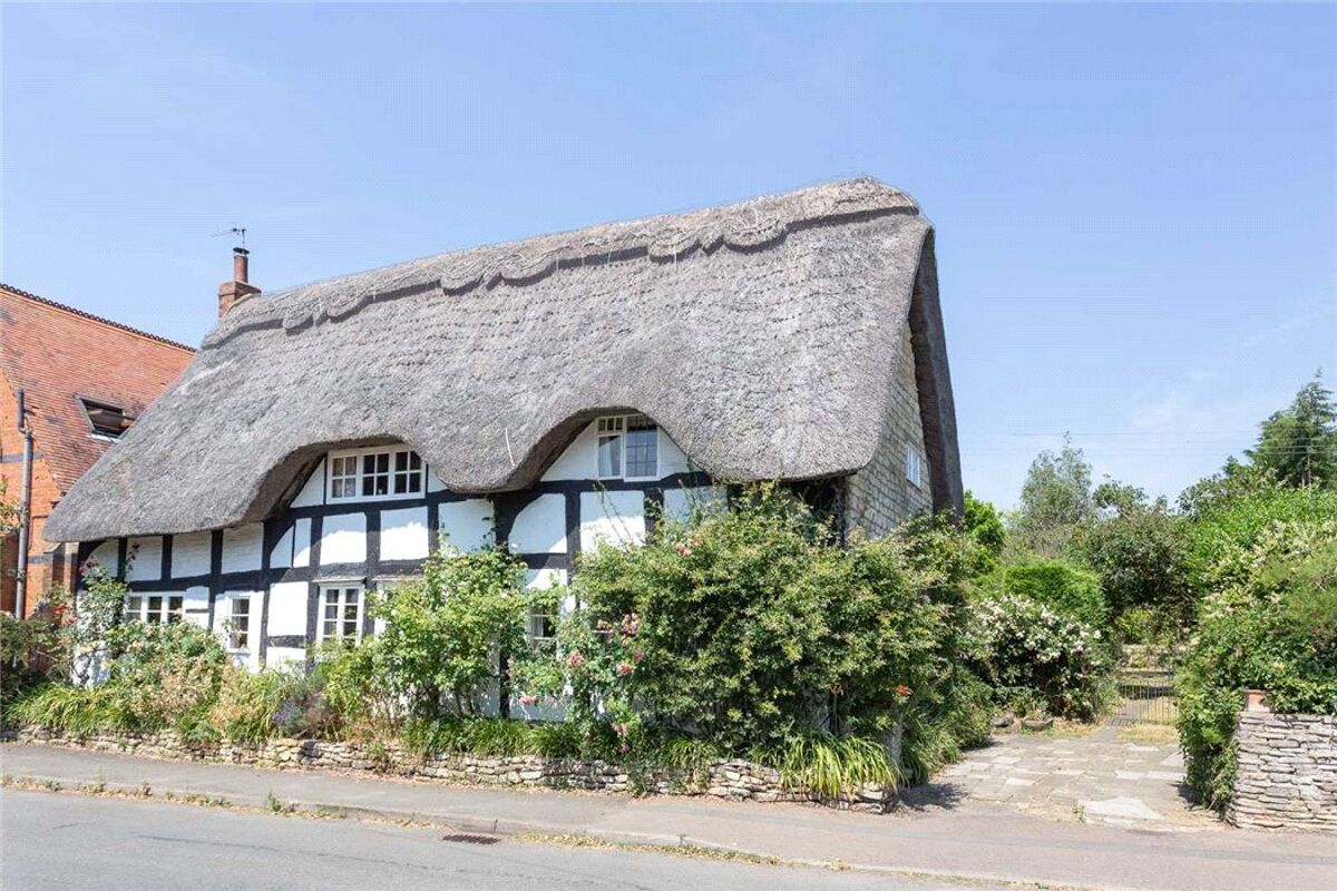 house for sale in Beckford Road, Alderton, Tewkesbury, Gloucestershire