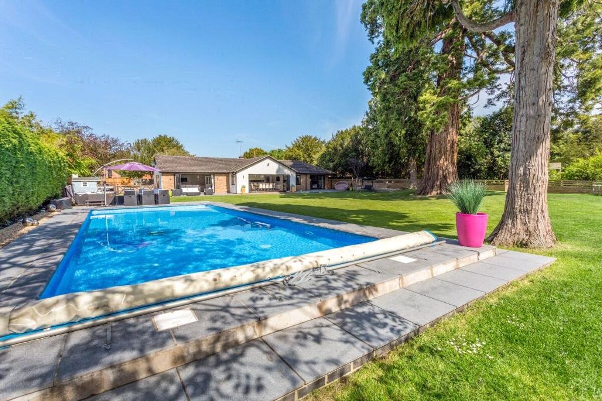 bungalow for sale in Wainlode Lane, Norton, Gloucester, Gloucestershire