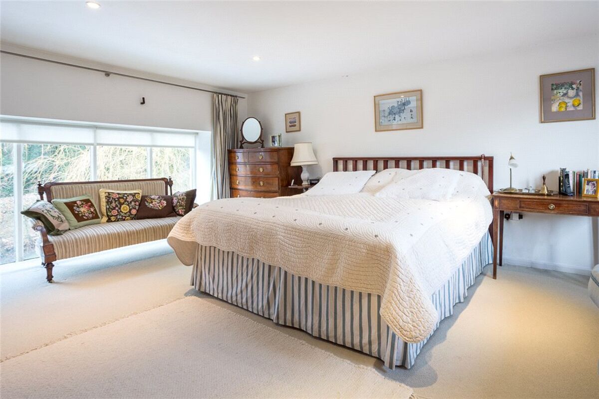 house for sale in Shipton Oliffe, Cheltenham, GL54 CHE180038 Knight