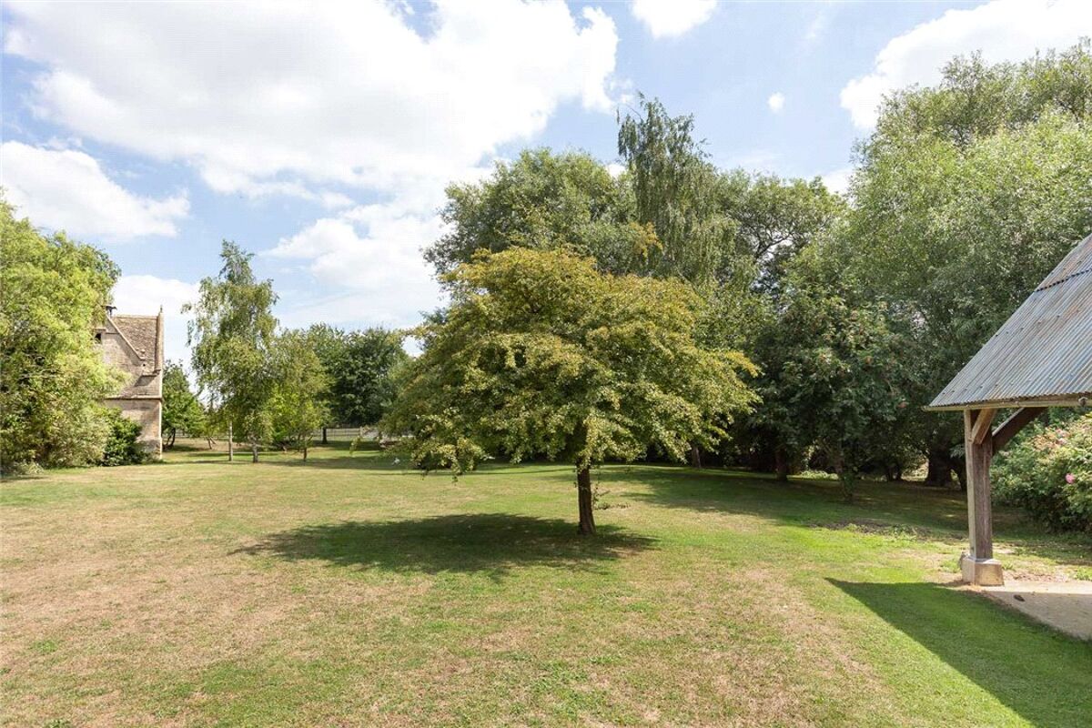 house for sale in Fiddington, Tewkesbury, Gloucestershire, GL20