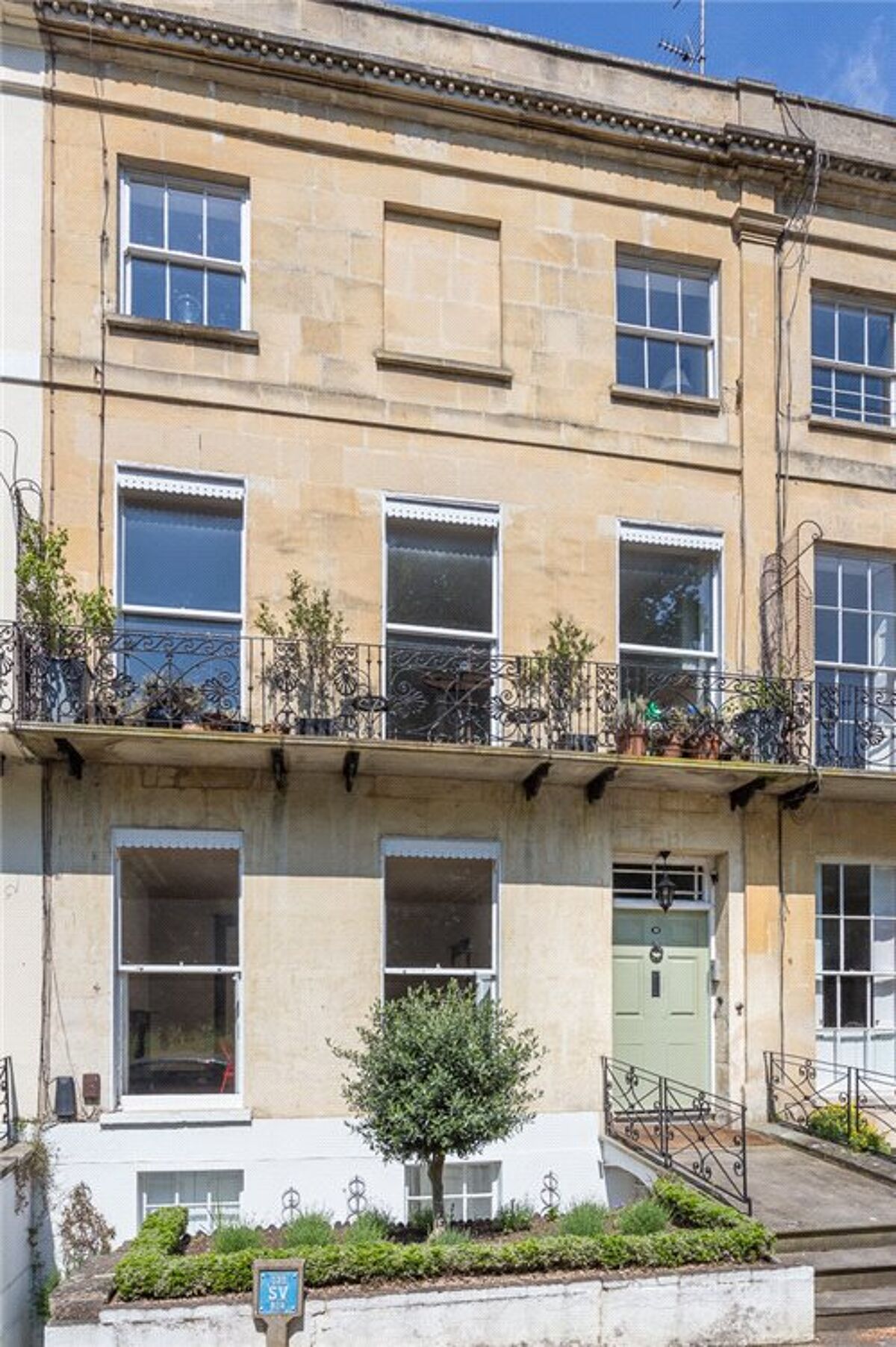 Properti dijual Montpellier Spa Road, Cheltenham, Gloucestershire