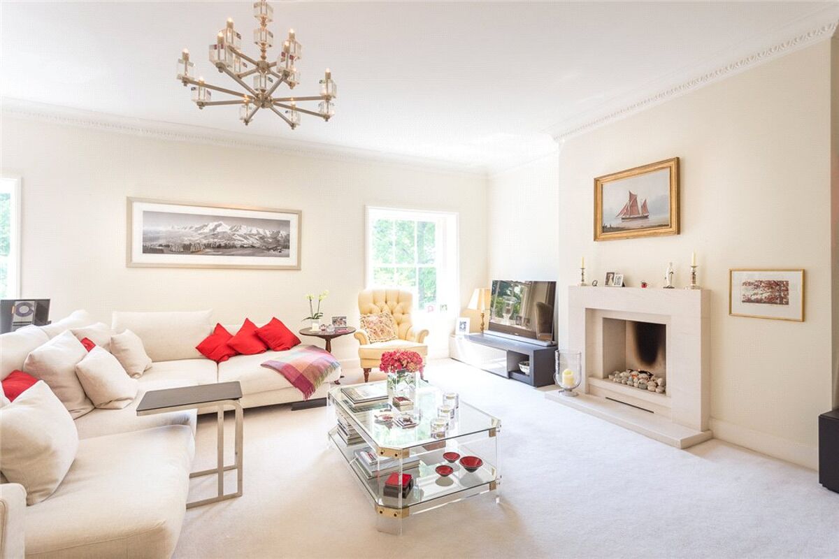 penthouse for sale in Montpellier Spa Road, Cheltenham, Gloucestershire