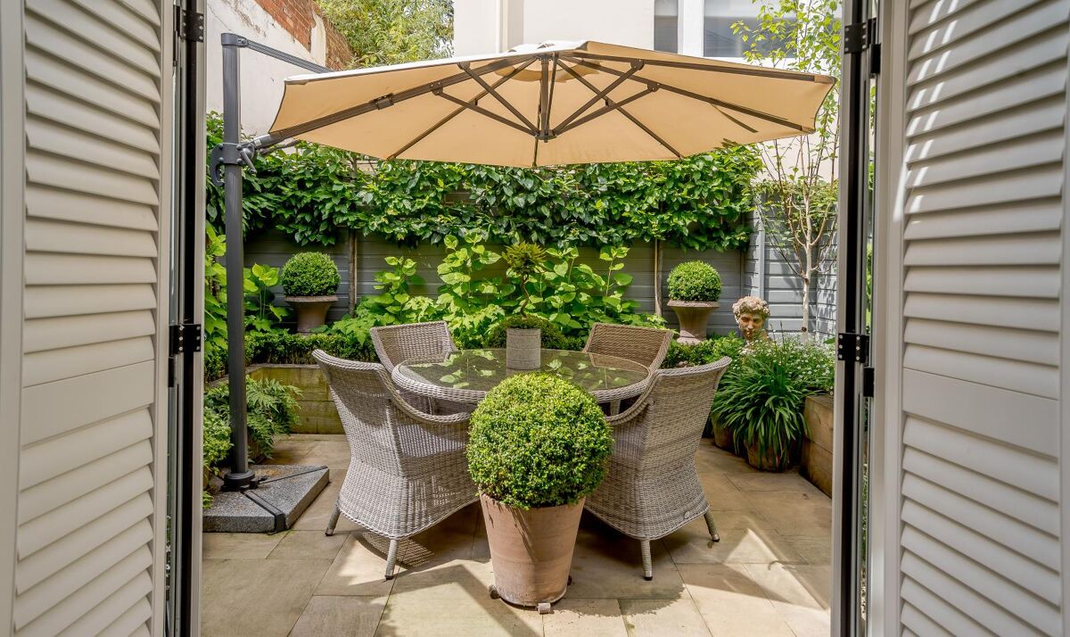 house for sale in Imperial Mews, Southwood Lane, Cheltenham, Gloucestershire, GL50 CHE180196