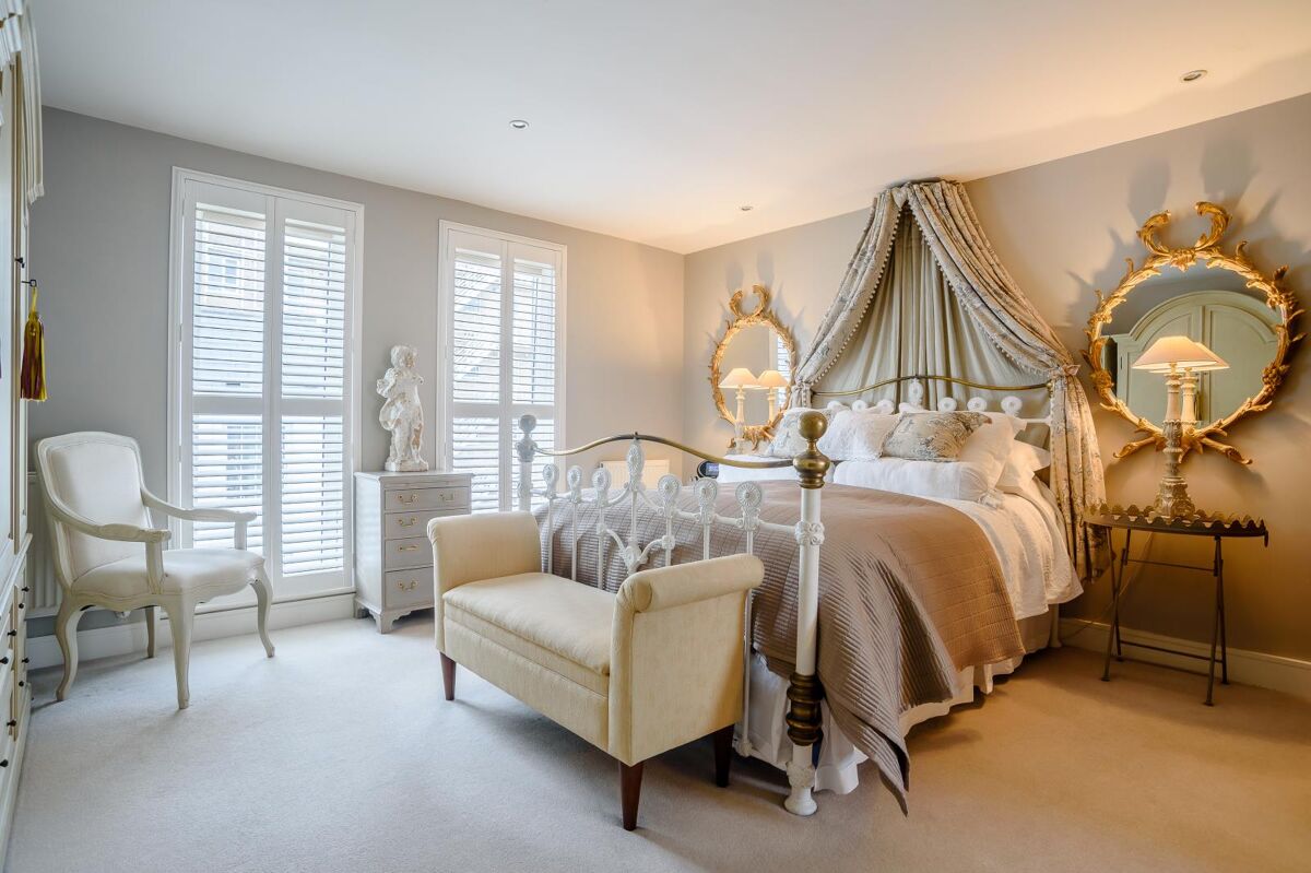 house for sale in Imperial Mews, Southwood Lane, Cheltenham