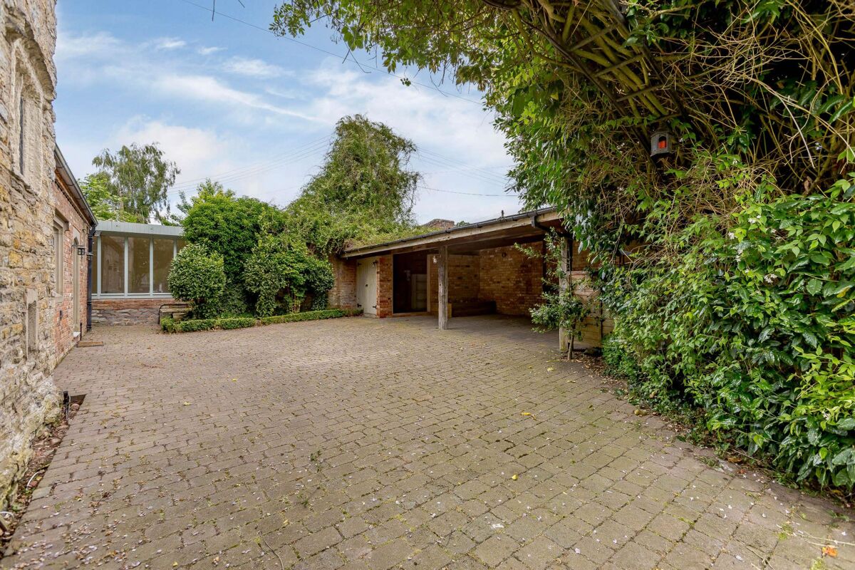 house for sale in Mythe Road, Tewkesbury, Gloucestershire, GL20