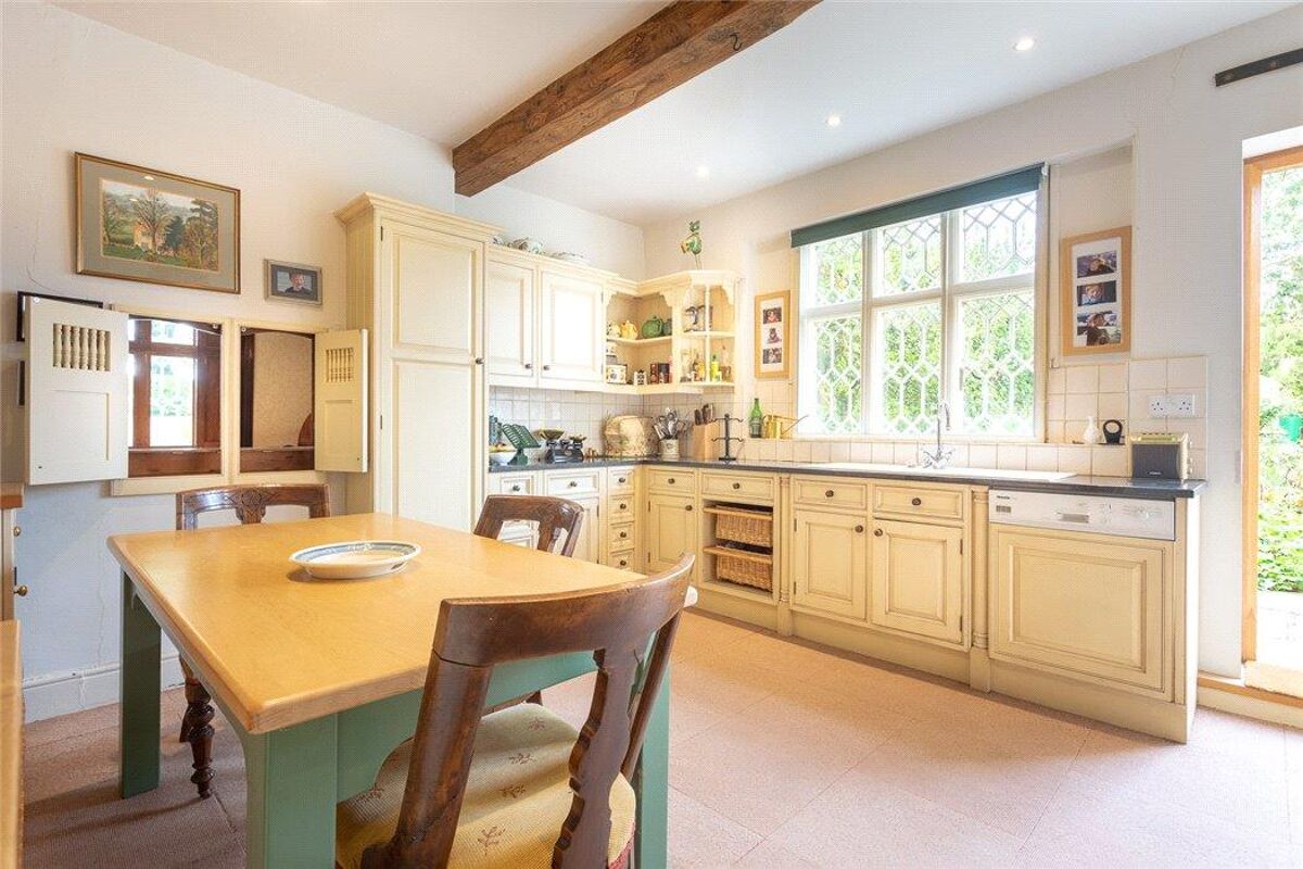 house for sale in Churchend, Bushley, Tewkesbury, Worcestershire, GL20