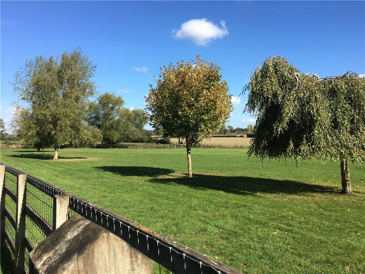 house for sale in Churchend, Bushley, Tewkesbury, Worcestershire, GL20