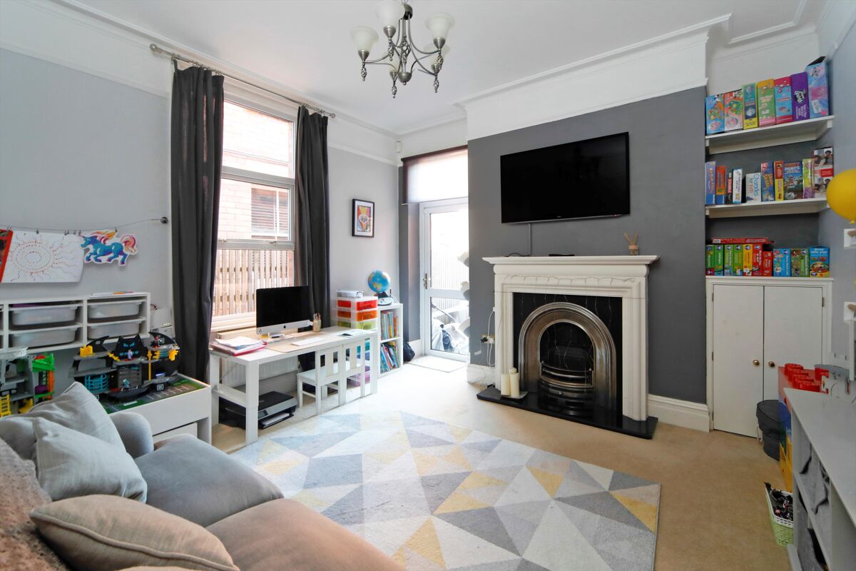 house for sale in Glencairn Park Road, Cheltenham, Gloucestershire