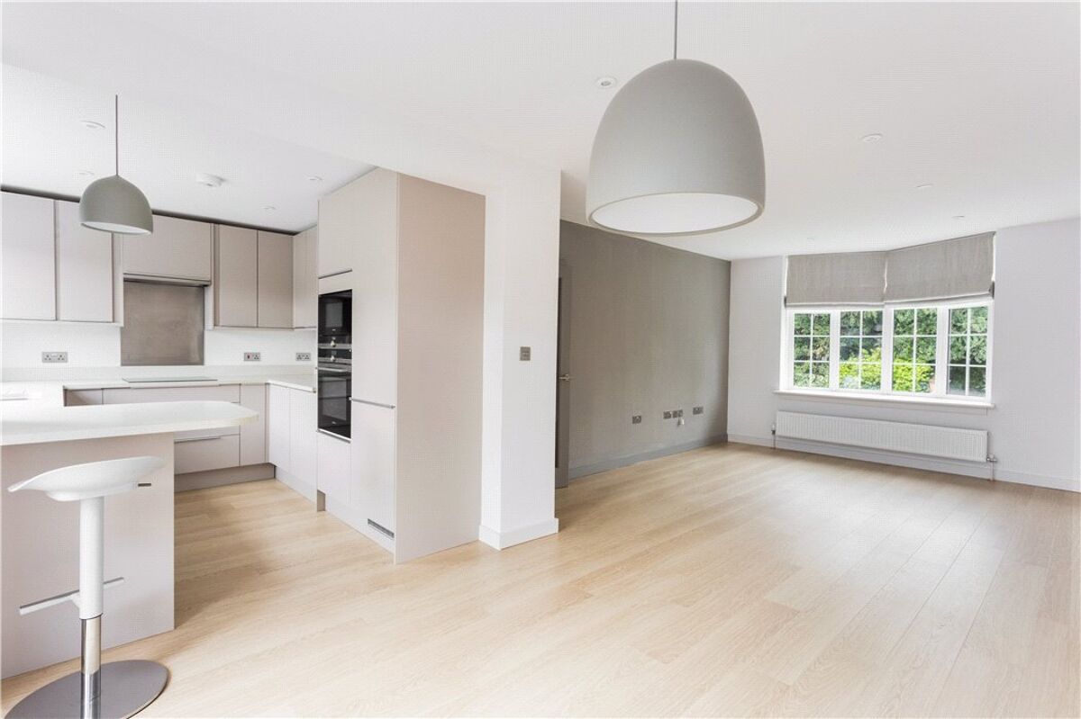 house for sale in Overton Park Road, Cheltenham, GL50 CHE180425