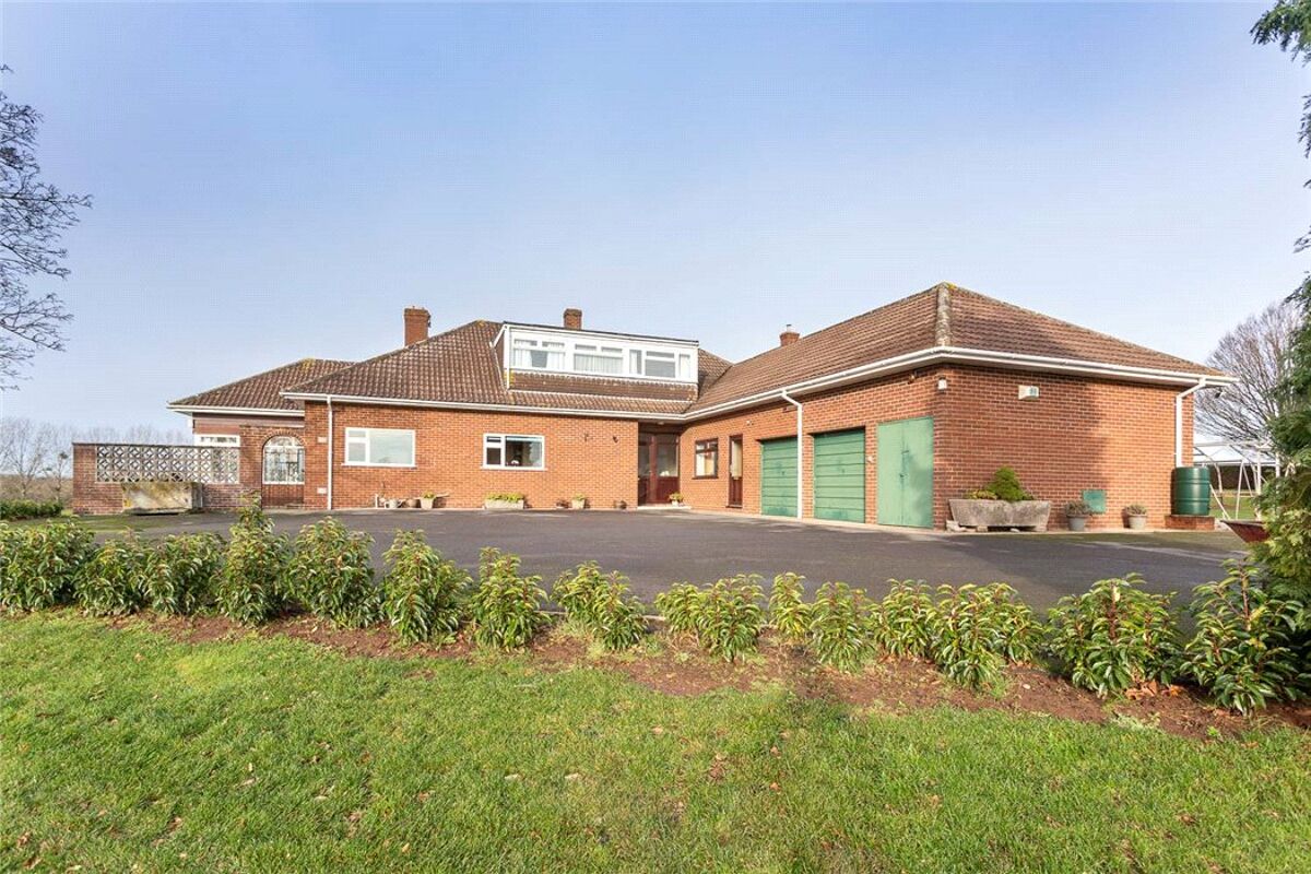 house for sale in The Knowle, Tirley, Gloucester, Gloucestershire, GL19