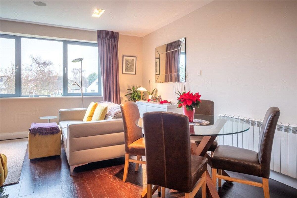 flat for sale in Hartley Court, Pittville Circus Road, Cheltenham, GL52
