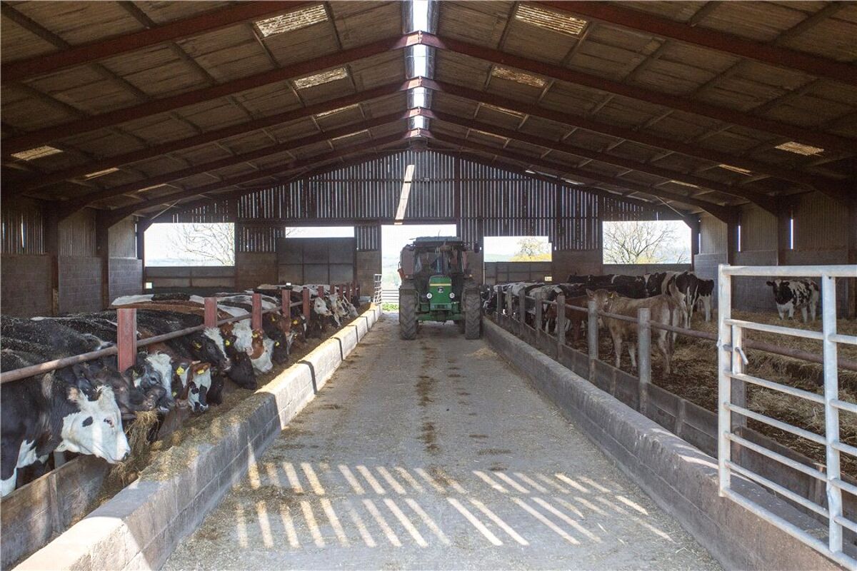 Farm/Estate for sale in Sandhurst Lane, Sandhurst, Gloucester