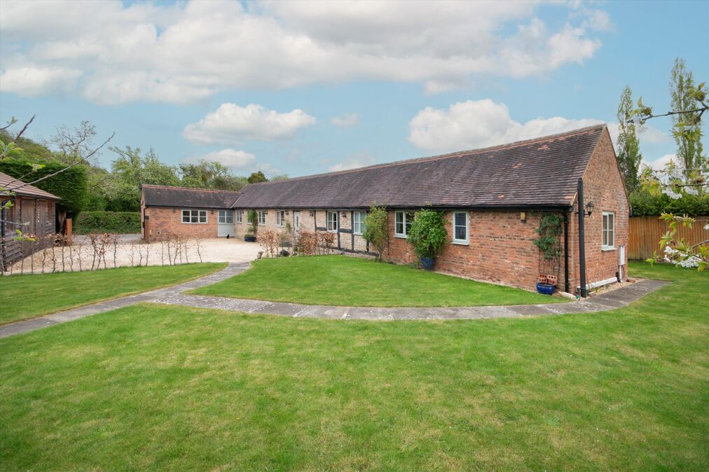Image of Moorend Road, Eldersfield, Gloucestershire, GL19.