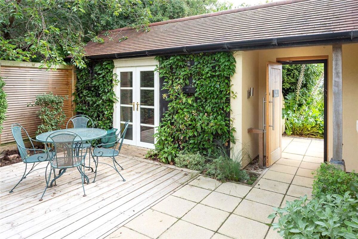 house for sale in Nursery Lane, Toddington, Cheltenham, Gloucestershire