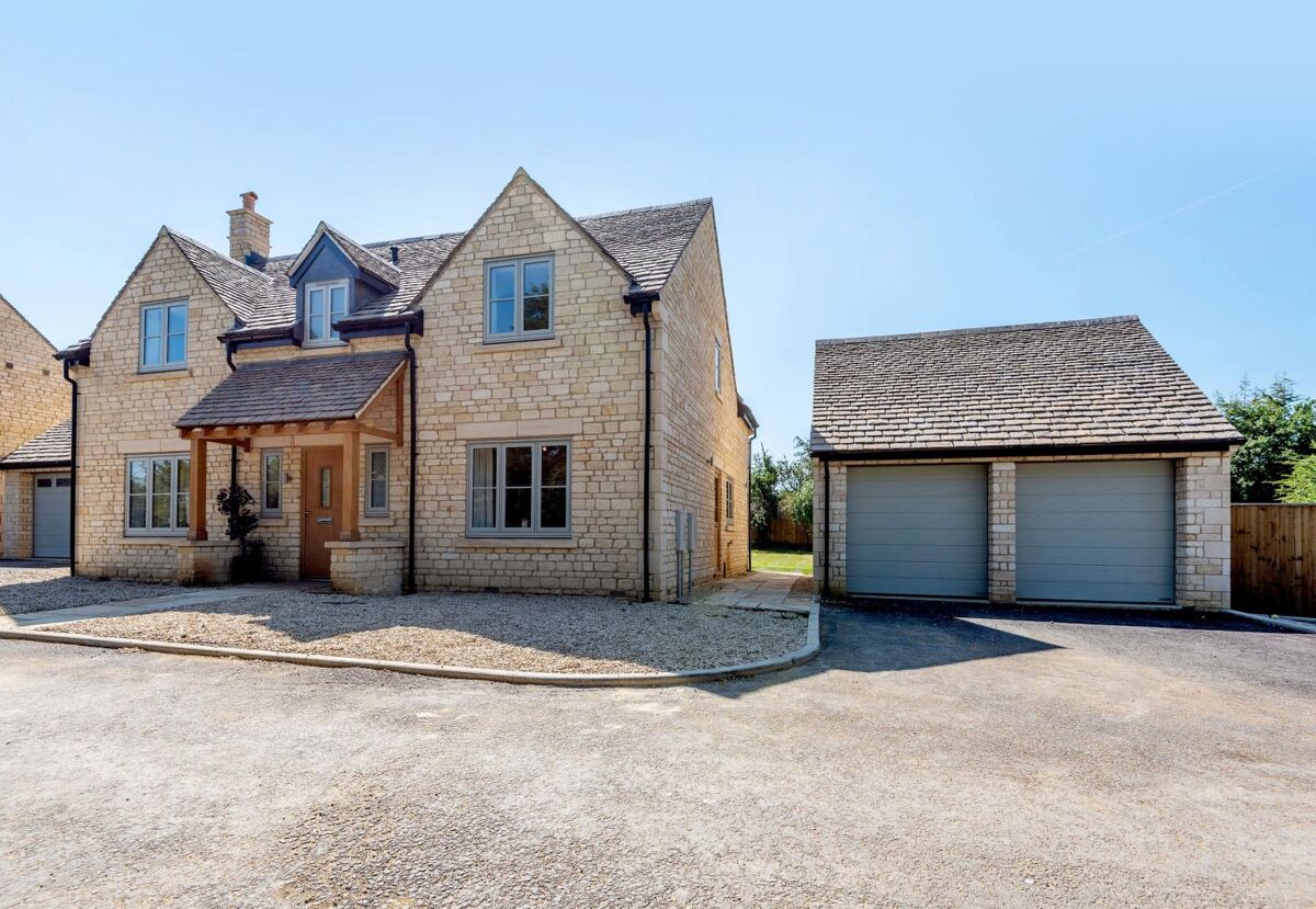 house for sale in Gretton Fields, Gretton, Cheltenham, Gloucestershire