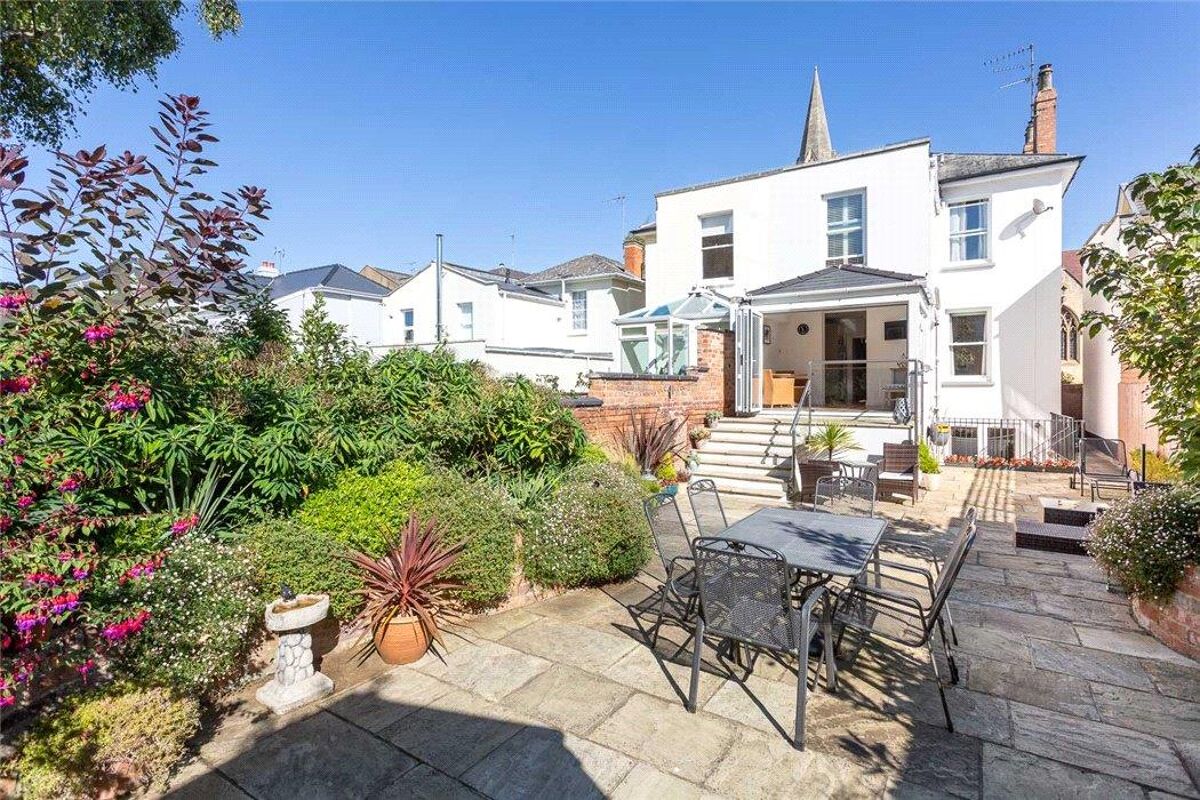 house for sale in St. Lukes Road, Cheltenham, Gloucestershire, GL53