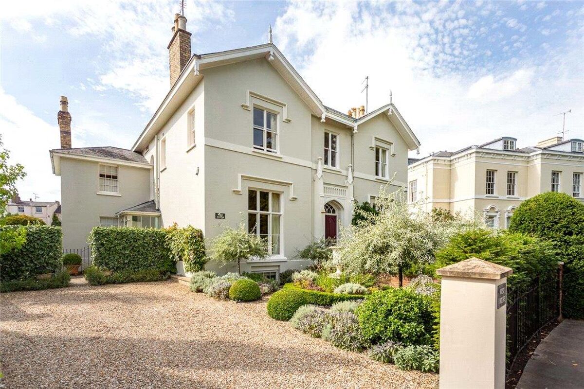 house for sale in Pittville Circus, Cheltenham, Gloucestershire, GL52