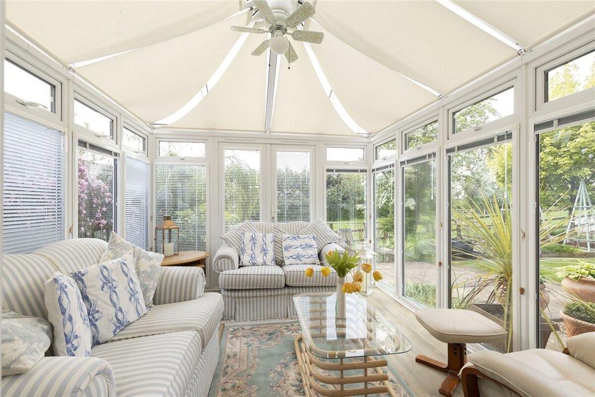 house for sale in Horseshoe Drive, Over, Gloucester, Gloucestershire