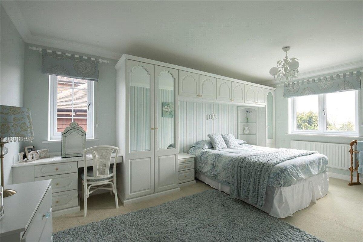 house for sale in Horseshoe Drive, Over, Gloucester, Gloucestershire