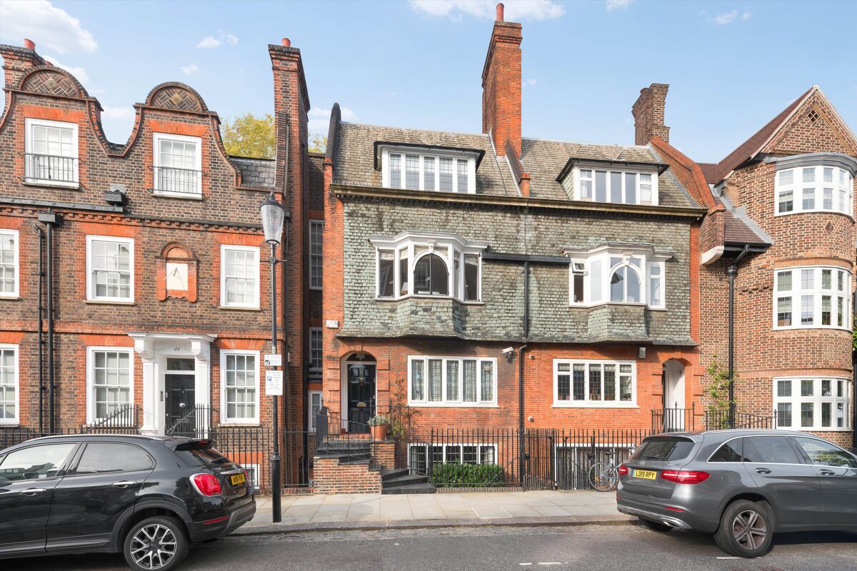 house for sale in Mulberry Walk, Chelsea, London, SW3 CHL012046408