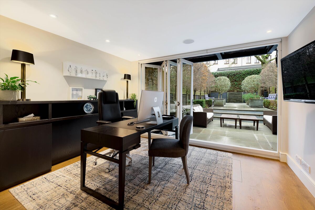 house for sale in Bloomfield Terrace, Belgravia, London, SW1W