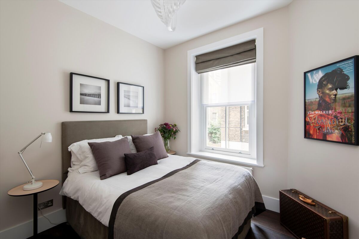 flat for sale in Cornwall Mansions, Cremorne Road, Chelsea, London ...