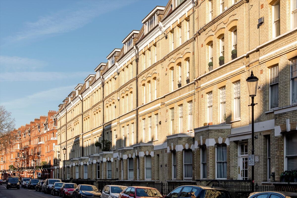 flat for sale in Elm Park Gardens, Chelsea, London, SW10 - CHL012105900 ...