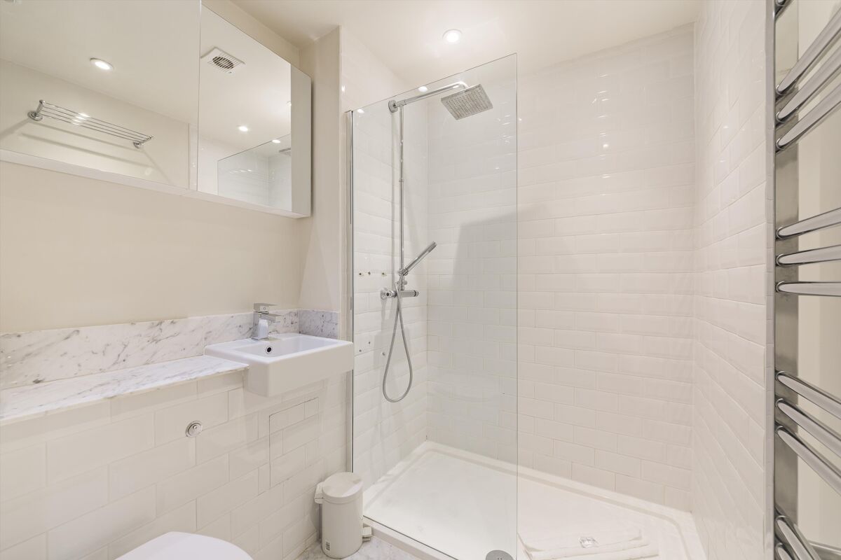 flat for sale in Cathcart Road, Chelsea, London, SW10 CHL012113965