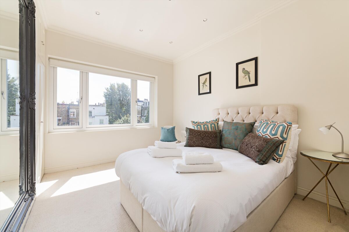 flat for sale in Cathcart Road, Chelsea, London, SW10 CHL012113965