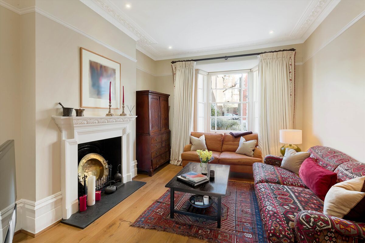 house for sale in Gloucester Walk, London, W8 CHL012180176 Knight Frank