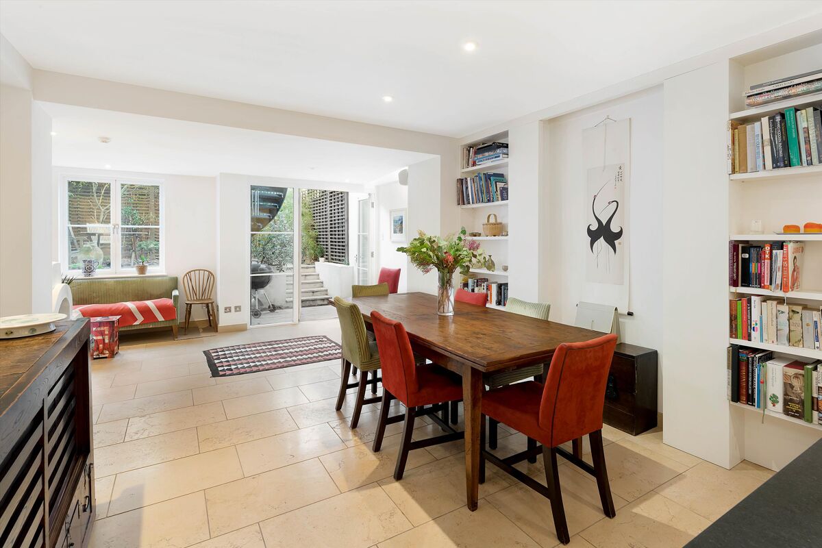 house for sale in Gloucester Walk, London, W8 CHL012180176 Knight Frank