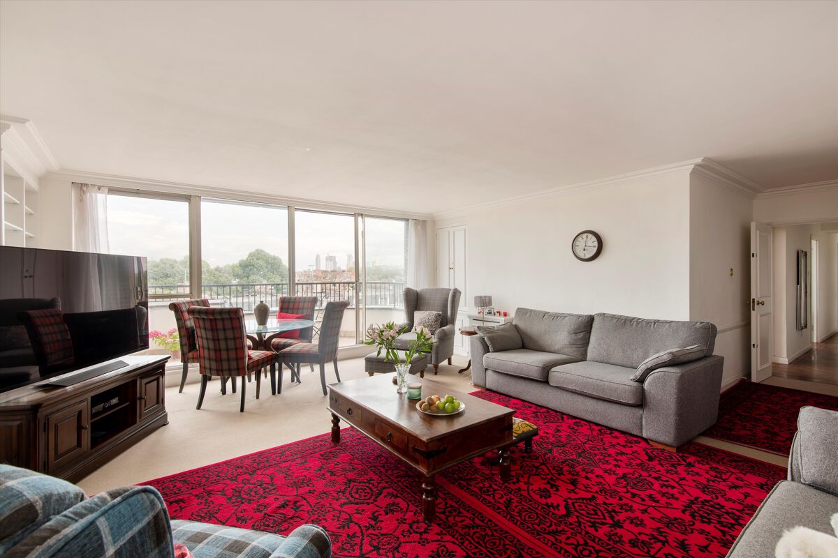 flat for sale in Cheyne Walk, Chelsea, London, SW3 CHL012181256 Knight Frank