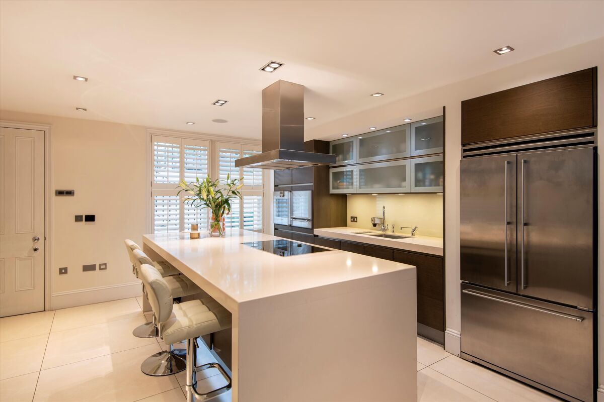 house for sale in Lots Road, Chelsea, London, SW10 CHL012187195