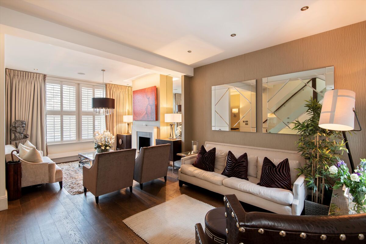 house for sale in Lots Road, Chelsea, London, SW10 CHL012187195