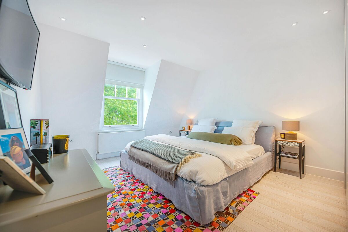 flat for sale in Drayton Gardens, Chelsea, London, SW10 CHL012292587