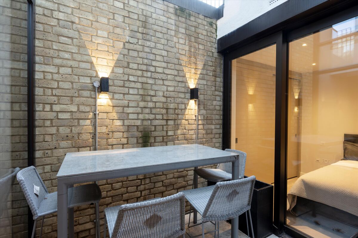 flat for sale in Old Church Street, Chelsea, London, SW3 CHL012302466